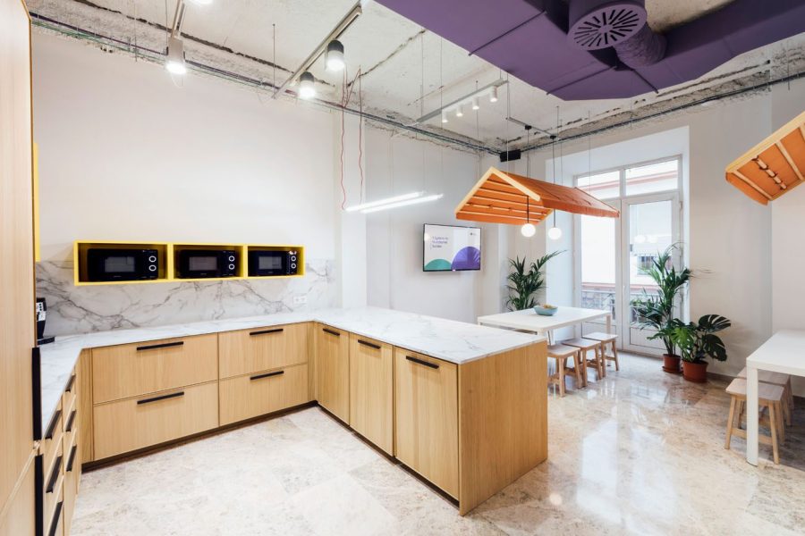 diseño interiorismo oficina cocina office moderna
